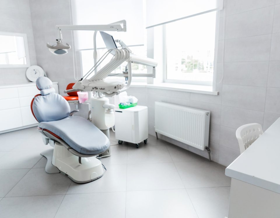 Invisalign in Folsom, CA: A Clear Path to a Straighter Smile